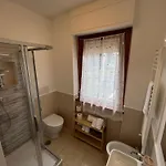 Trilocale Con Terrazza E Garage * 로마