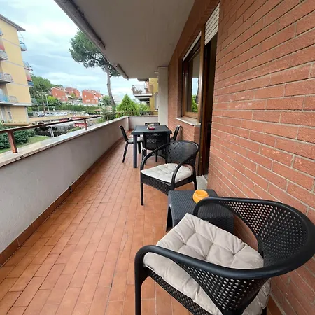 Trilocale Con Terrazza E Garage *