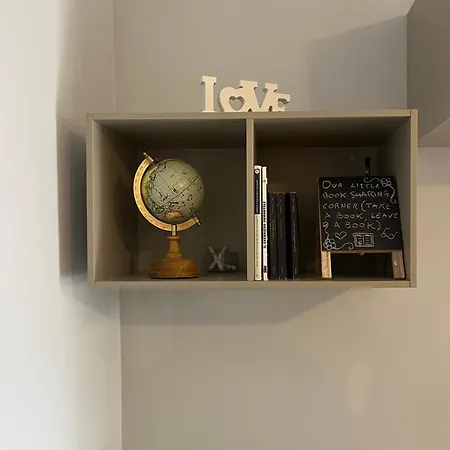 Trilocale Con Terrazza E Garage * Roma