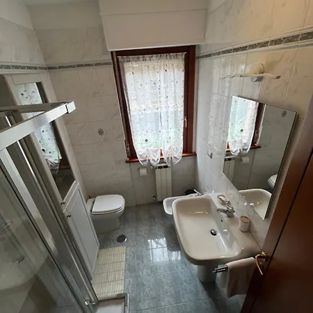 Trilocale Con Terrazza E Garage